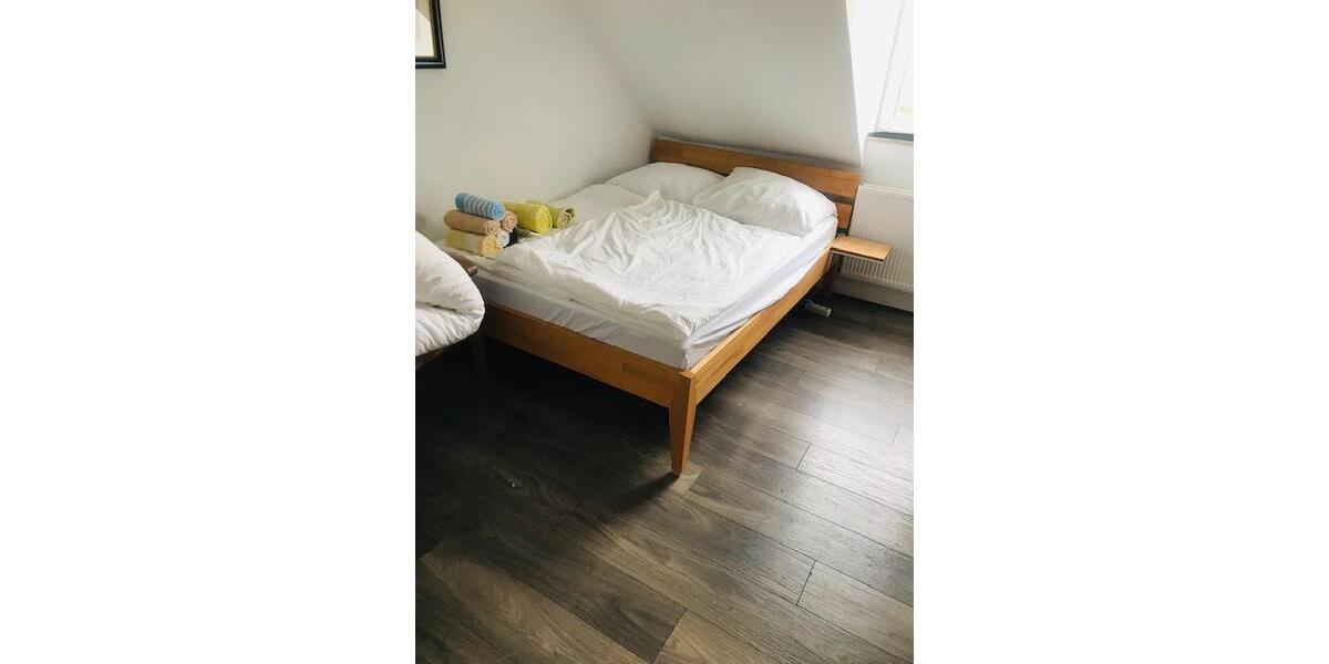 Dachgeschoßwohnung Gelsenkirchen Gelsenkirchen-West - 1 Zimmer, 25 m&sup2;, 450&euro; | Angebot:25541248