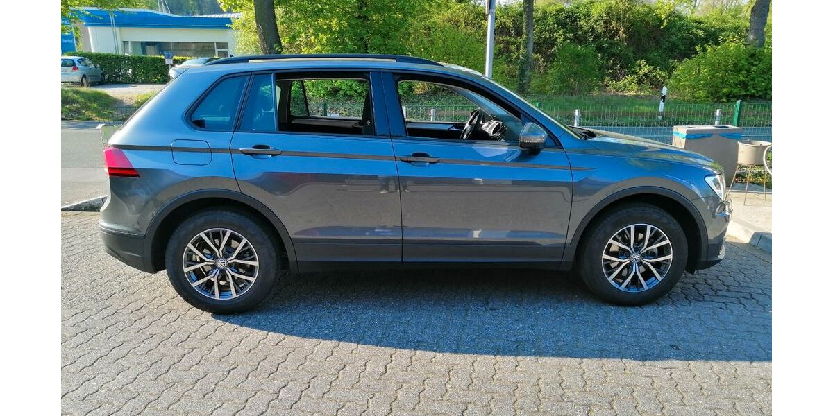 VW Tiguan 178.900 km 12.500 &euro; Ratingen 40885