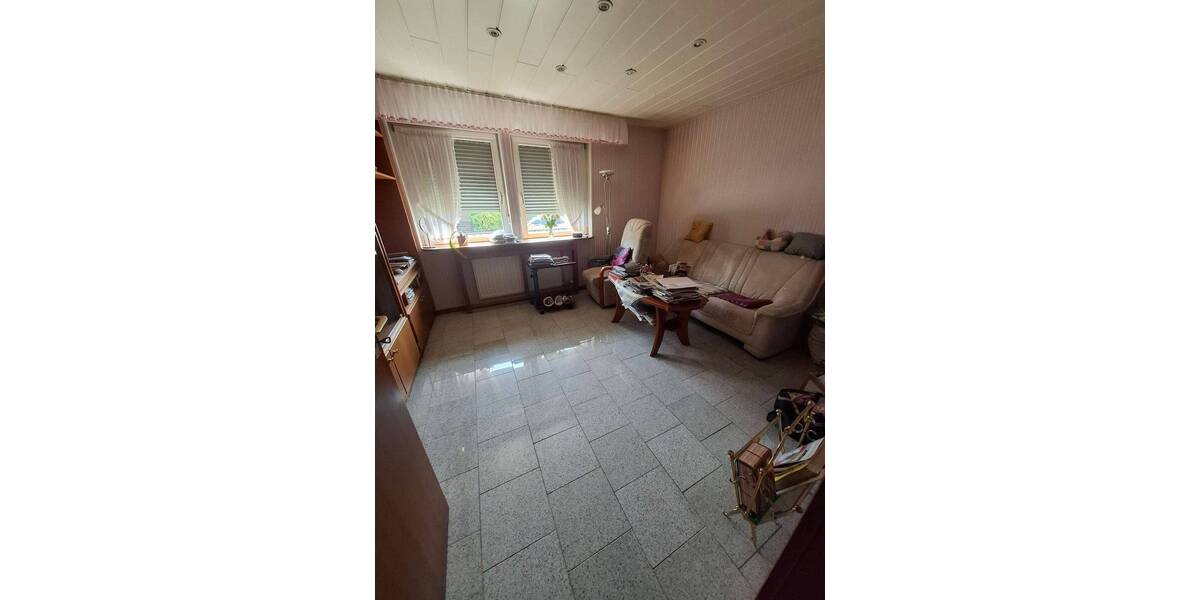 Mehrfamilienhaus, Wohnhaus Moers Kapellen-Mitte - 449.000&euro; | Angebot:23943554