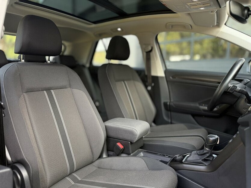 T-Roc R line / 4Motion / Keyless Go / PANO