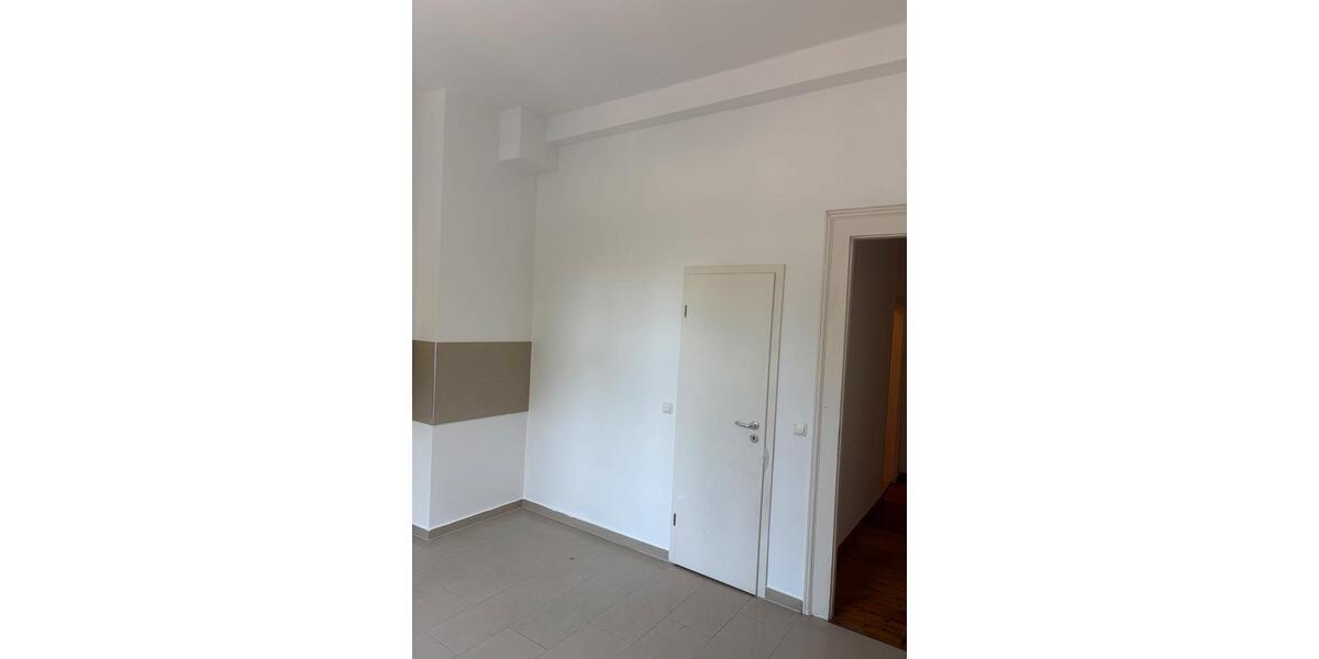 Etagenwohnung Duisburg - 4 Zimmer, 100 m&sup2;, 259.000&euro; | Angebot:27055669
