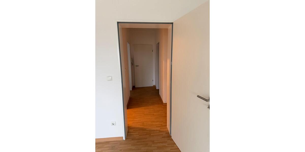 Etagenwohnung Oberhausen Rothebusch - 3 Zimmer, 67 m&sup2;, 670&euro; | Angebot:25433405