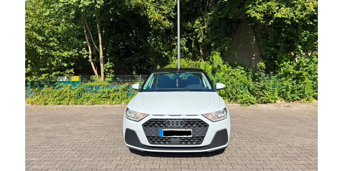 Audi A1 128.000 km 16.990 &euro; Heiligenhaus 42579