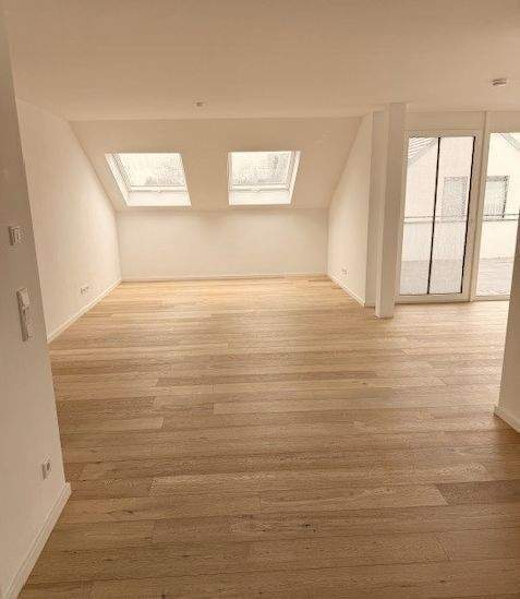 Terrassenwohnung Kaarst Vorst - 4 Zimmer, 147 m&sup2;, 2.205&euro; | Angebot:25683579