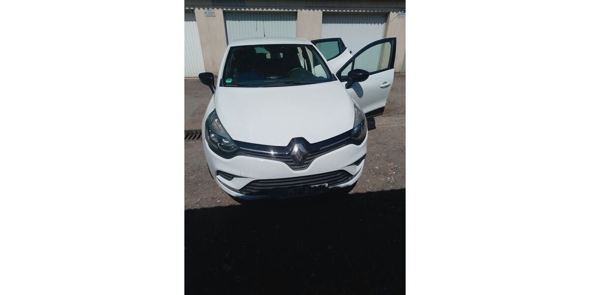 Renault Clio 145.500 km 5.500 &euro; Moers 47445