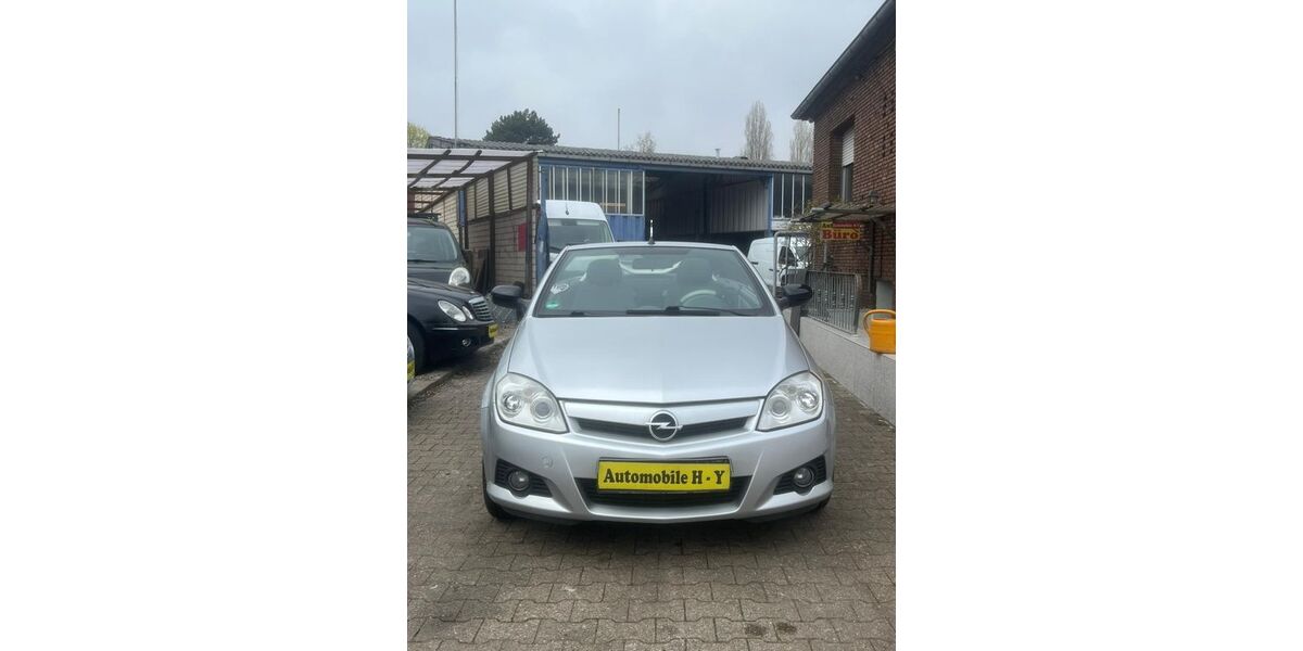 Opel Tigra 207.000 km 1.999 &euro; Bottrop 46238