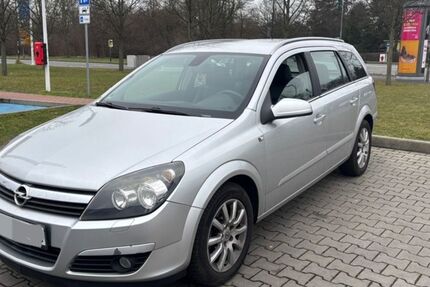 Opel Astra 134.000 km 4.249 &euro; Düsseldorf 40589