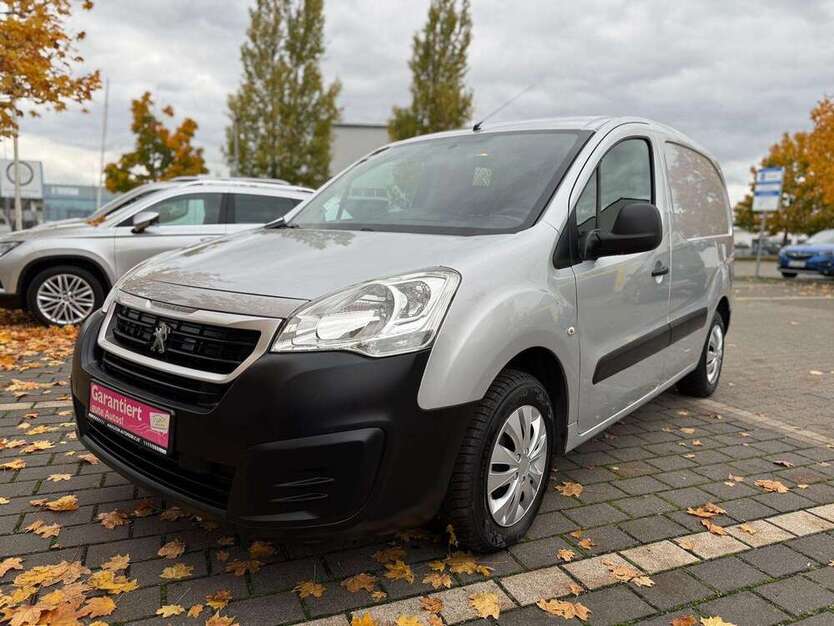 Peugeot Partner 221.270 km 5.850 € Essen 45327