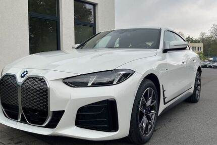 BMW i4 5.900 km 51.490 &euro; Essen 45134