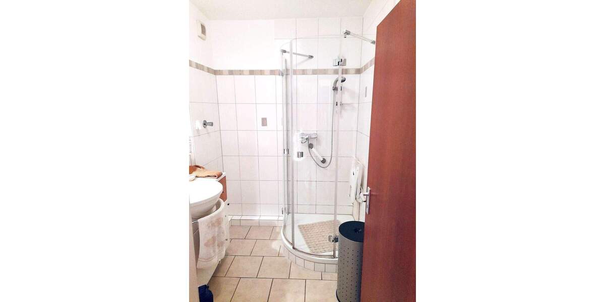 Etagenwohnung Mülheim Dümpten - 2 Zimmer, 62 m&sup2;, 161.000&euro; | Angebot:24505082