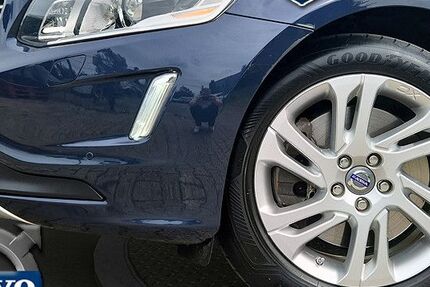 Volvo XC60 150.000 km 13.990 € Düsseldorf 40625