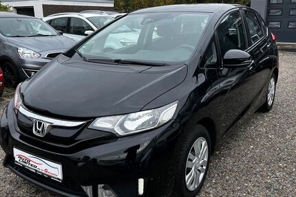 Honda Jazz 120.000 km 9.499 &euro; Kamp-Lintfort 47475