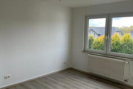 Helle 2-Zimmer-Wohnung mit Gartenblick in Duisburg zimmer