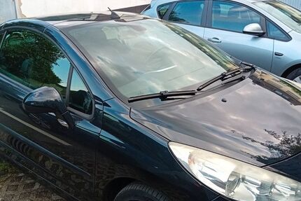 Peugeot 207 118.000 km 3.800 € Viersen 41748