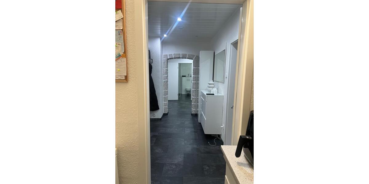 Etagenwohnung Duisburg Hochheide - 4.5 Zimmer, 101 m&sup2;, 305.000&euro; | Angebot:26926998