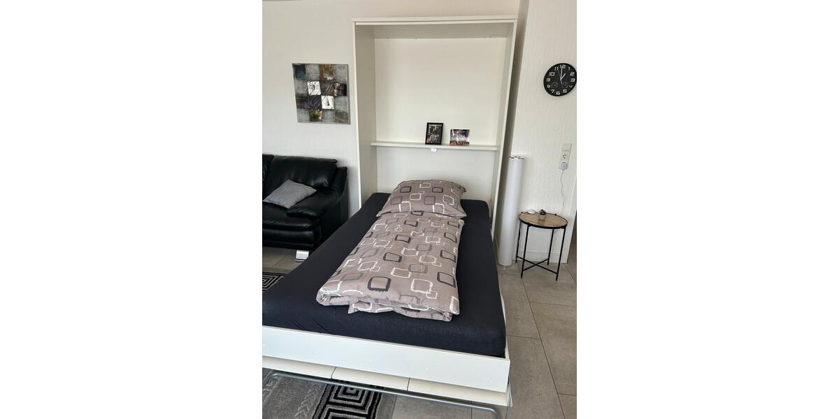 Etagenwohnung Tönisvorst - 2 Zimmer, 65 m&sup2;, 1.100&euro; | Angebot:25541321