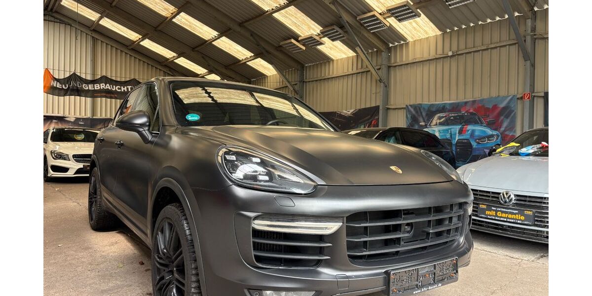 Porsche Cayenne 142.000 km 23.950 &euro; Essen 45139