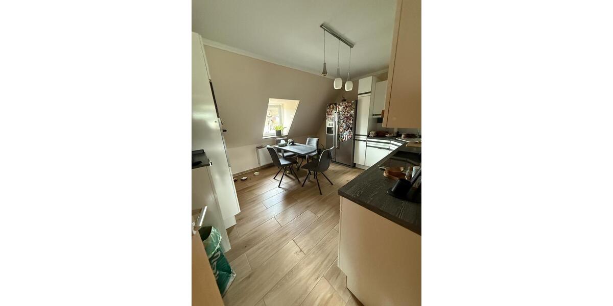 Maisonettenwohnung Duisburg Walsum - 5 Zimmer, 110 m&sup2;, 1.480&euro; | Angebot:25334344