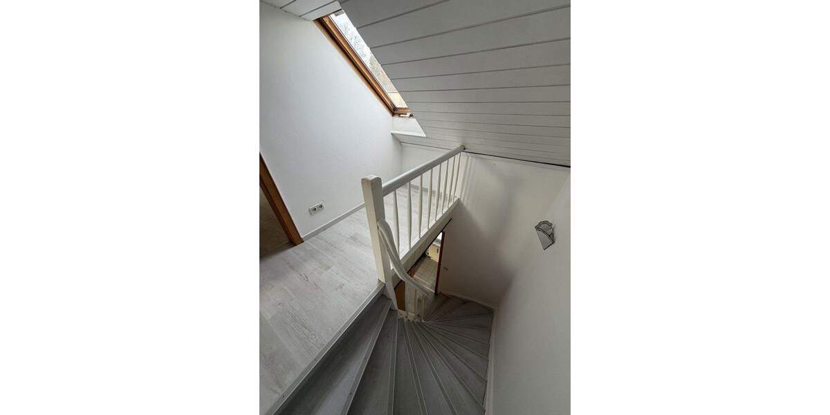 Reihenendhaus Wülfrath Innenstadt - 9 Zimmer, 260 m&sup2;, 485.000&euro; | Angebot:24811187