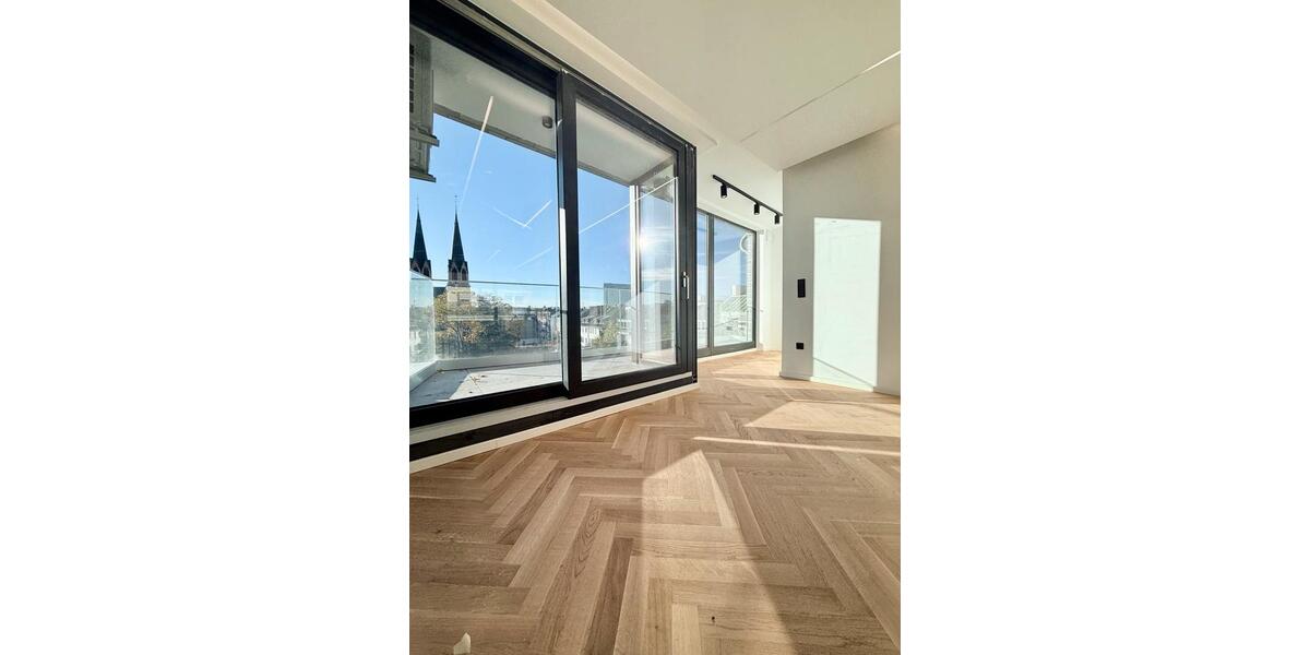 Einfamilienhaus Düsseldorf Pempelfort - 2 Zimmer, 95 m&sup2;, 2.150&euro; | Angebot:26289261