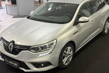 Renault Megane 52.208 km 15.900 &euro; Gelsenkirchen 45891
