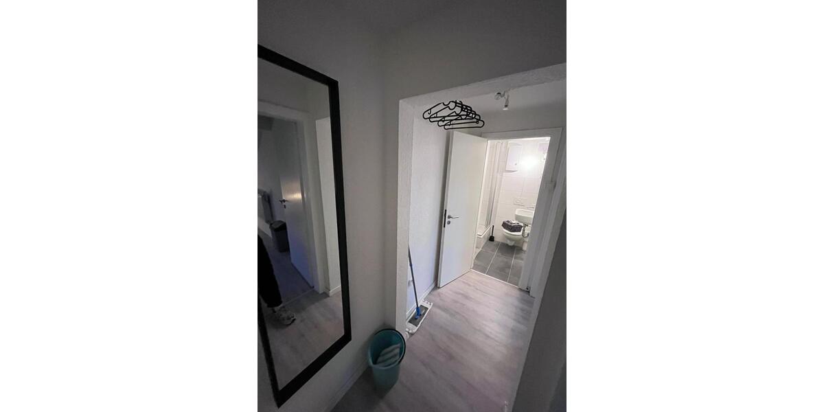 Dachgeschoßwohnung Duisburg Laar - 1 Zimmer, 35 m&sup2;, 290&euro; | Angebot:24476963