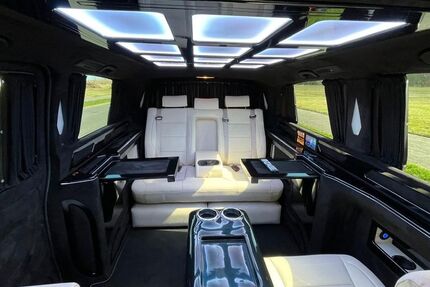 Mercedes-Benz Vito 54.900 km 73.998 € Düsseldorf 40468