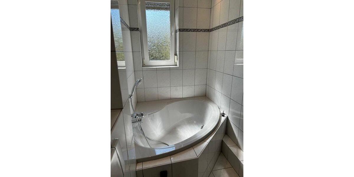 Etagenwohnung Essen Stadtkern - 1.5 Zimmer, 68 m&sup2;, 530&euro; | Angebot:26313887