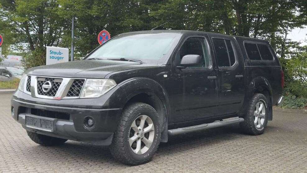 Nissan Navara 180.000 km 8.888 € Rheinberg 47495