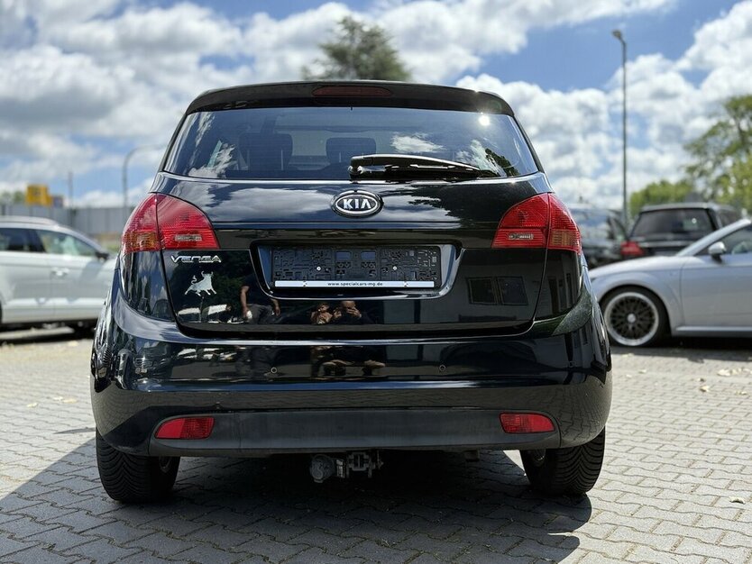 Kia Venga Vision / Klima / Navi / AHK / Pano / LPG 130.000 km 6.900 € Mönchengladbach 41066