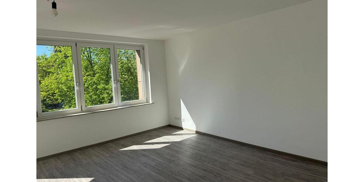 Etagenwohnung Duisburg - 5 Zimmer, 120 m&sup2;, 1.400&euro; | Angebot:26439190