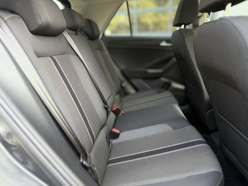 T-Roc R line / 4Motion / Keyless Go / PANO