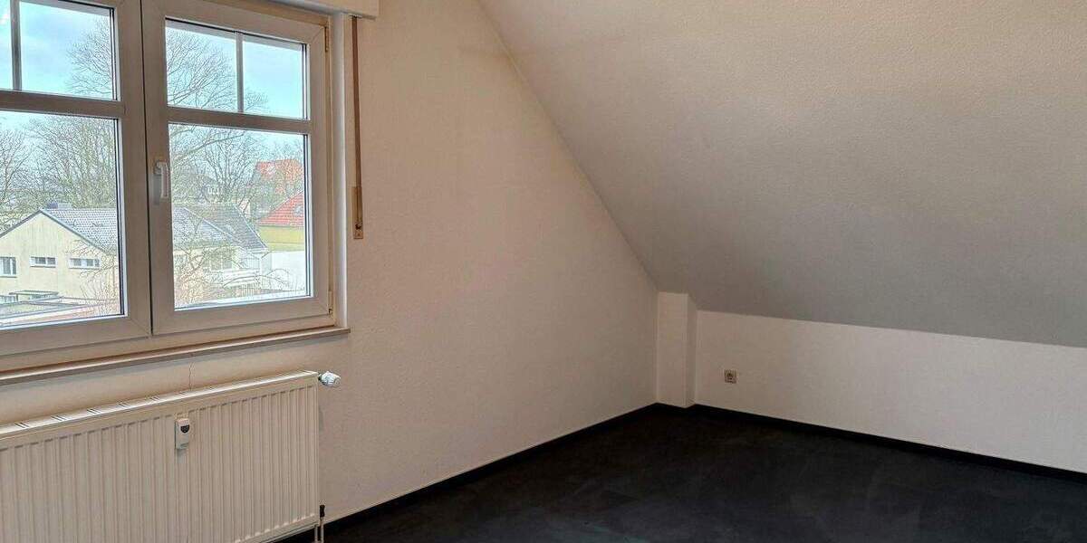 Etagenwohnung Rheinberg - 3 Zimmer, 101 m&sup2;, 239.000&euro; | Angebot:25276626