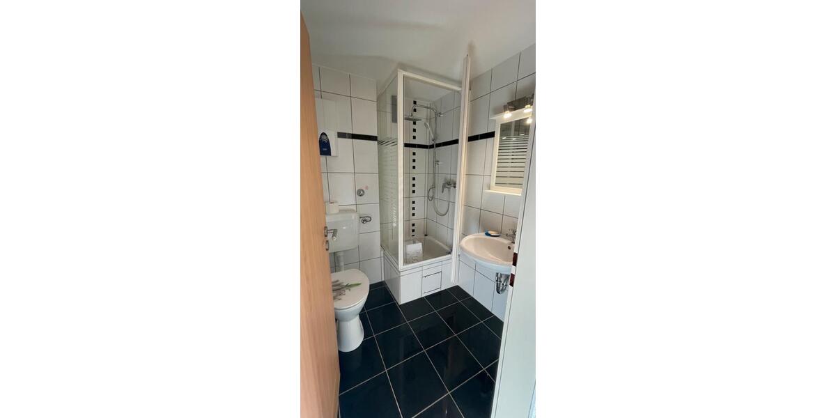 Etagenwohnung Krefeld Fischeln - 2 Zimmer, 42 m&sup2;, 149.000&euro; | Angebot:26169705