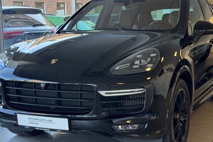 Porsche Cayenne 143.700 km 38.690 &euro; Mülheim an der Ruhr 45478