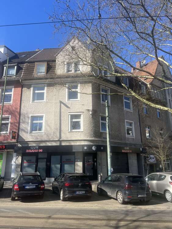 Haus zum Kaufen in Essen 549.000 € 383 m²
