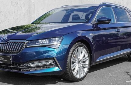 Skoda Superb 63.528 km 33.390 &euro; Düsseldorf 40549