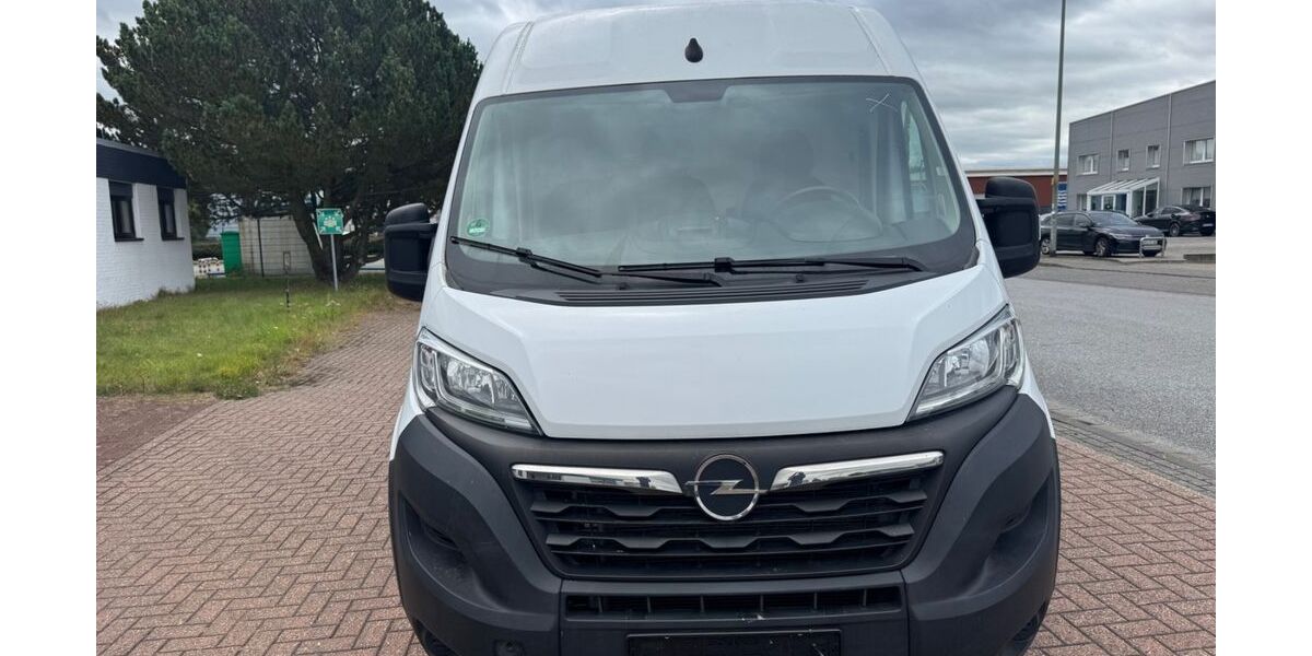 Opel Movano 48.000 km 18.900 € Hünxe 46569