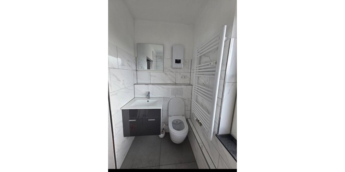Etagenwohnung Düsseldorf Pempelfort - 1 Zimmer, 23 m&sup2;, 740&euro; | Angebot:26380615