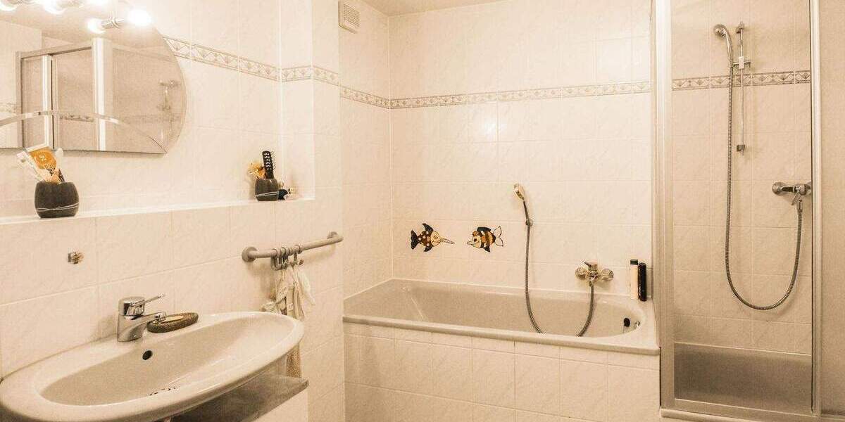 Einfamilienhaus Neuss Stadionviertel - 6 Zimmer, 549.000&euro; | Angebot:25602812