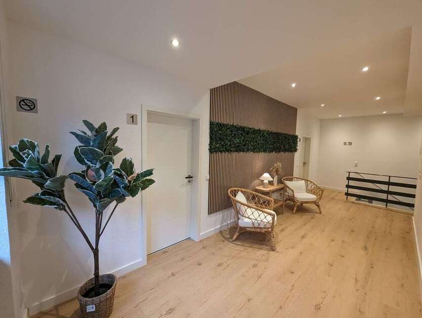 Wohnung zum Kaufen in Mönchengladbach 450.000 € 164 m²