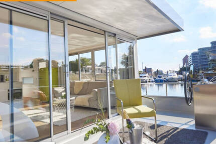 YOU ONLY LIVE ONCE 3 zimmer