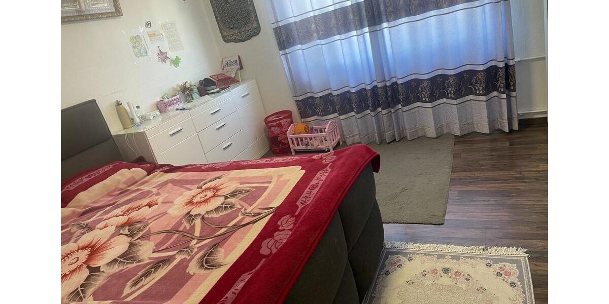 Etagenwohnung Moers - 3 Zimmer, 76 m&sup2;, 650&euro; | Angebot:26186541