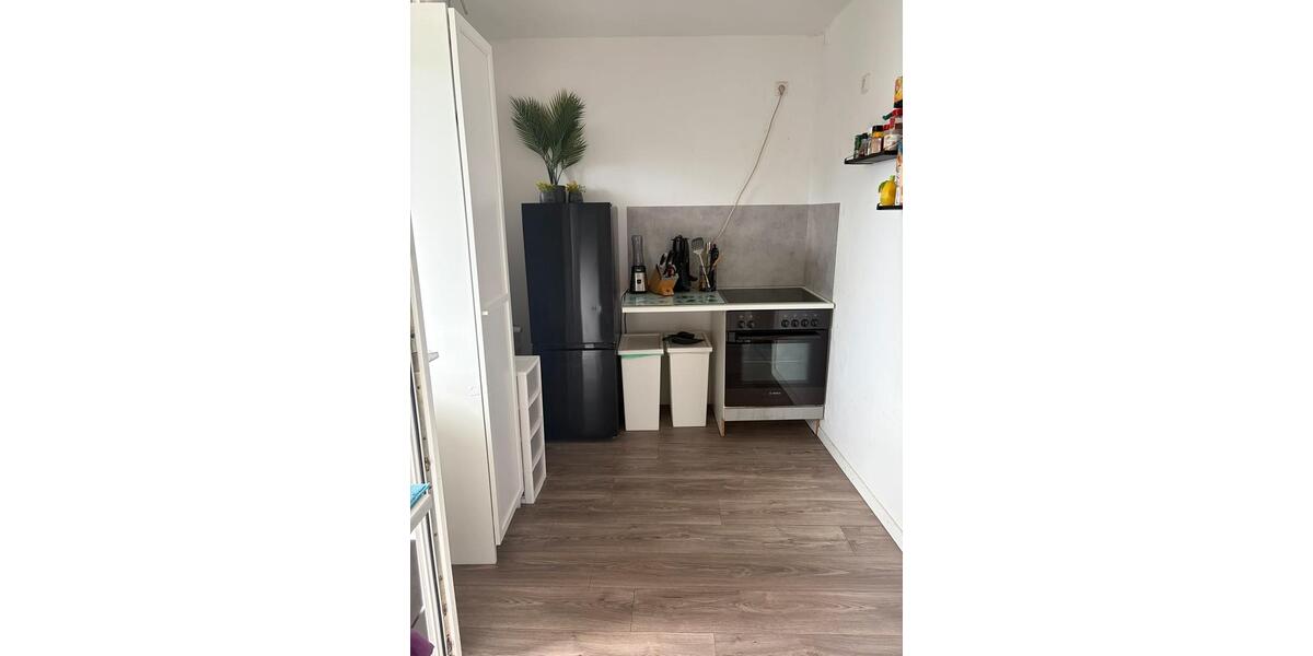 Etagenwohnung Duisburg Beeck - 3.5 Zimmer, 72 m&sup2;, 766&euro; | Angebot:25433293