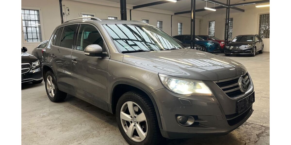 VW Tiguan 132.600 km 7.870 &euro; Velbert 42551