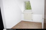 Dachgeschoßwohnung Essen Frillendorf - 3.5 Zimmer, 42 m&sup2;, 350&euro; | Angebot:26025407