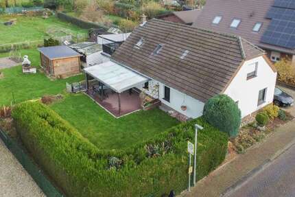 Haus Alpen - 8 Zimmer, 145 m&sup2;, 349.000&euro; | Angebot:24728984