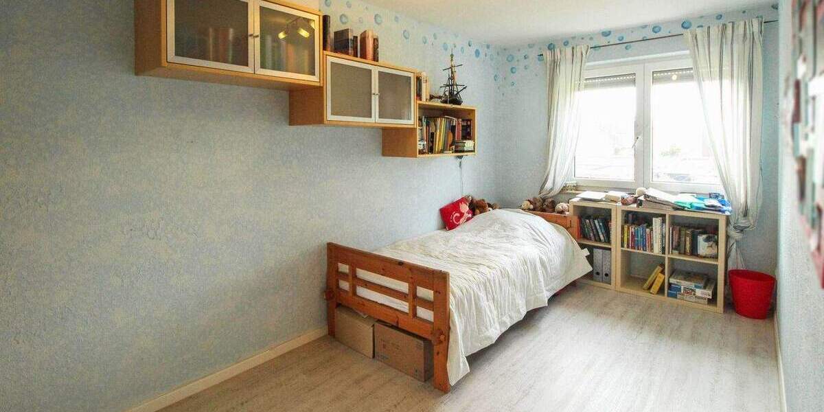 Einfamilienhaus Neuss Stadionviertel - 6 Zimmer, 549.000&euro; | Angebot:25602812