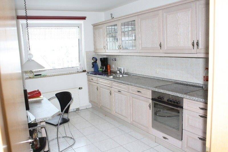 Etagenwohnung Velbert Neviges - 3 Zimmer, 90 m&sup2;, 229.000&euro; | Angebot:23537028