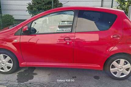 Toyota Aygo 137.000 km 3.500 &euro; Duisburg 47167